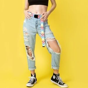 S.O.N.G. Classic Distressed Light Wash Mom Jeans Size 5/27